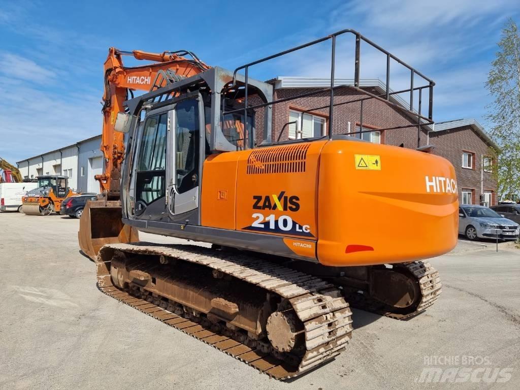Hitachi ZX 210 LC-3 Excavatoare pe șenile
