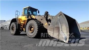 Volvo L 220 F Incarcator pe pneuri