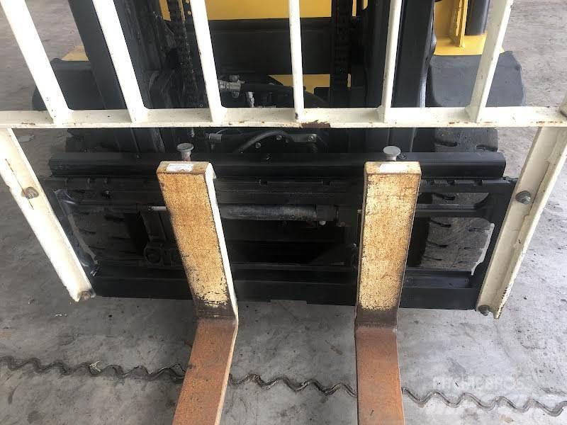 Yale GLP25VX Stivuitor GPL