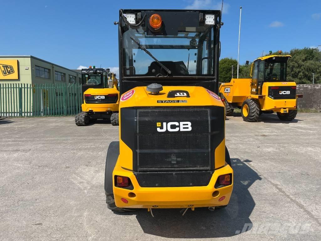 JCB 403ag plus Tractoare