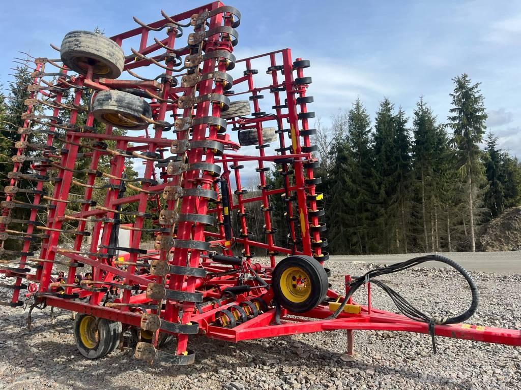 Väderstad NZA 1000 Grapa si pluguri rotative