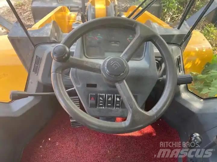 LiuGong 856 Incarcator pe pneuri