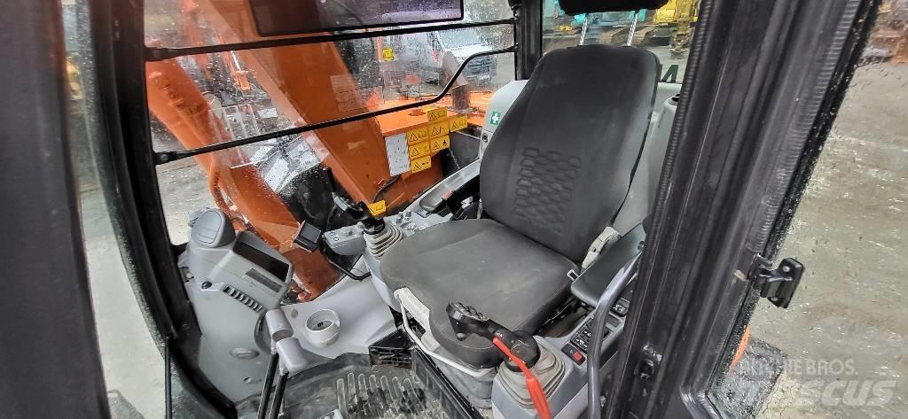 Hitachi ZX 85 US-6 Excavatoare 7t - 12t