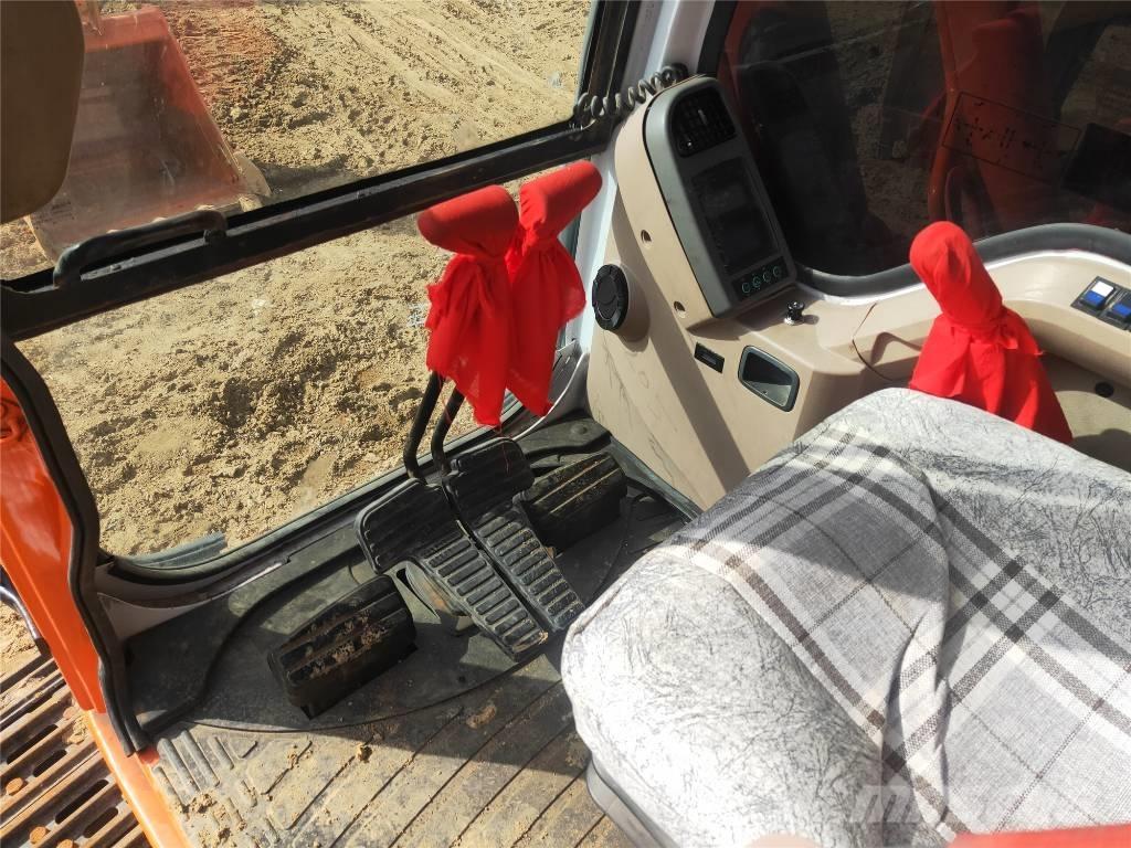 Doosan DH225LC-7 Excavatoare pe șenile
