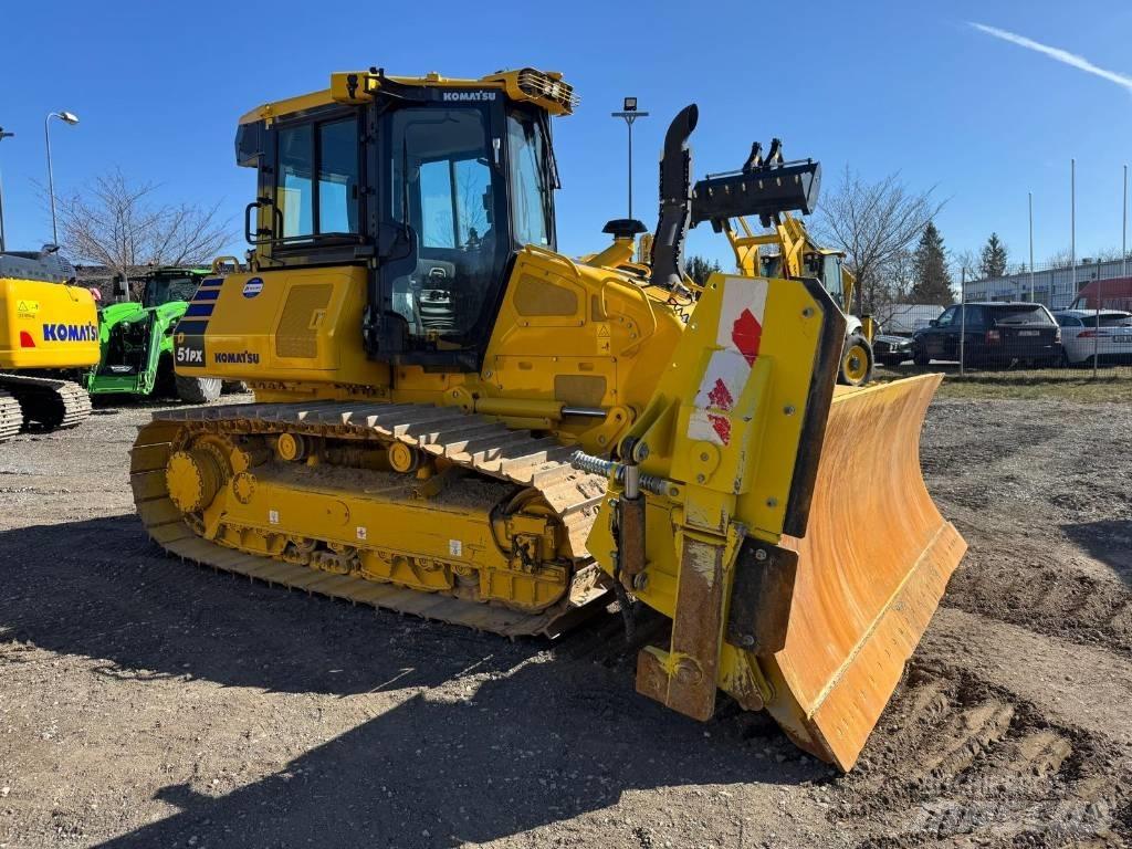 Komatsu D51PX-24E0 Buldozere pe senile