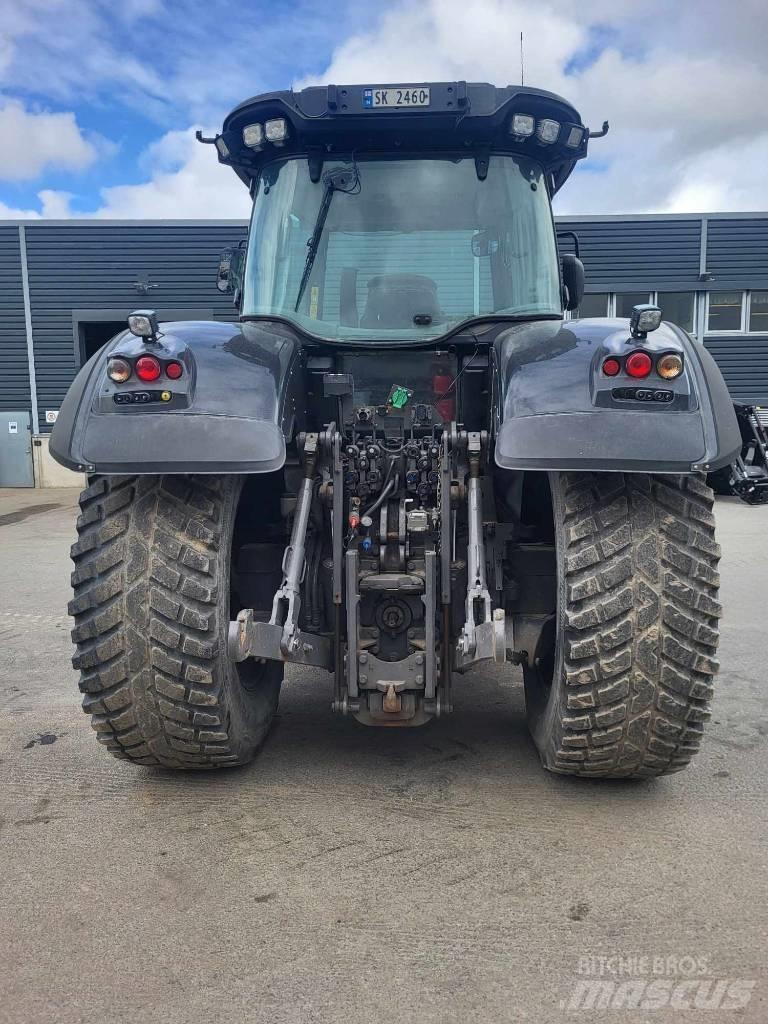 Valtra S 233 Tractoare