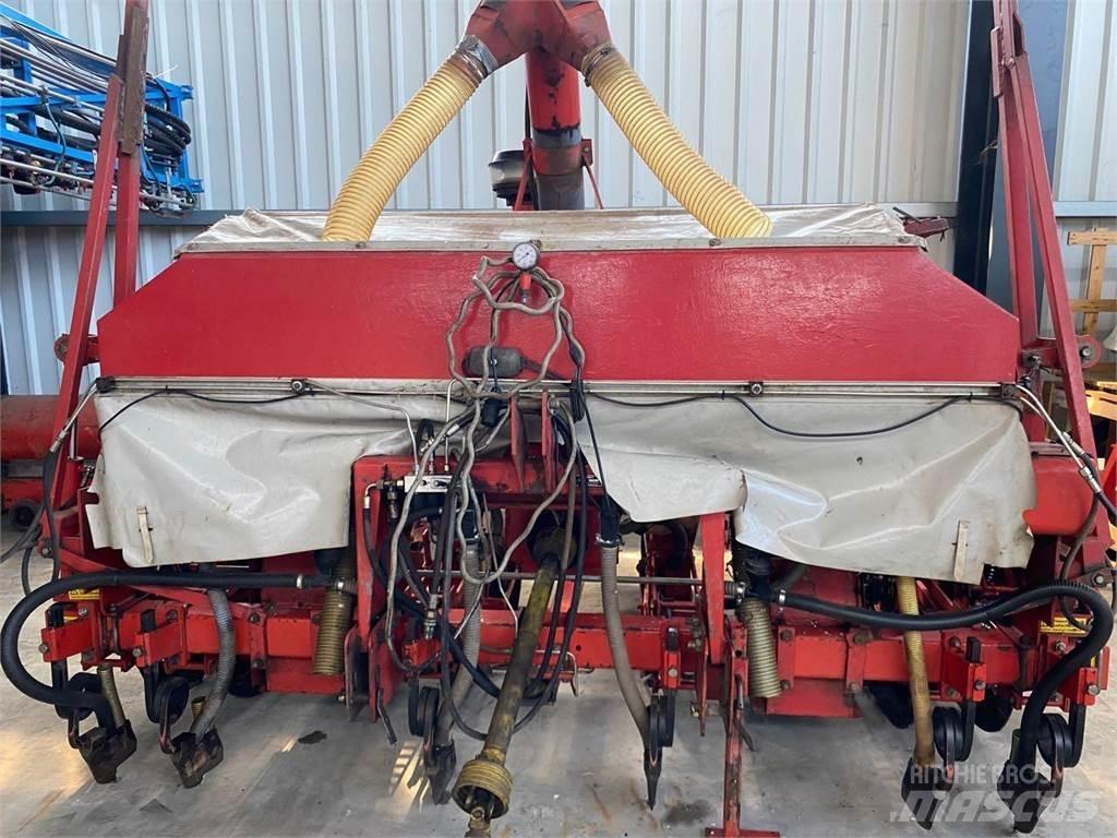 Becker Aeromat 6 T Utilaje agricole - Altele
