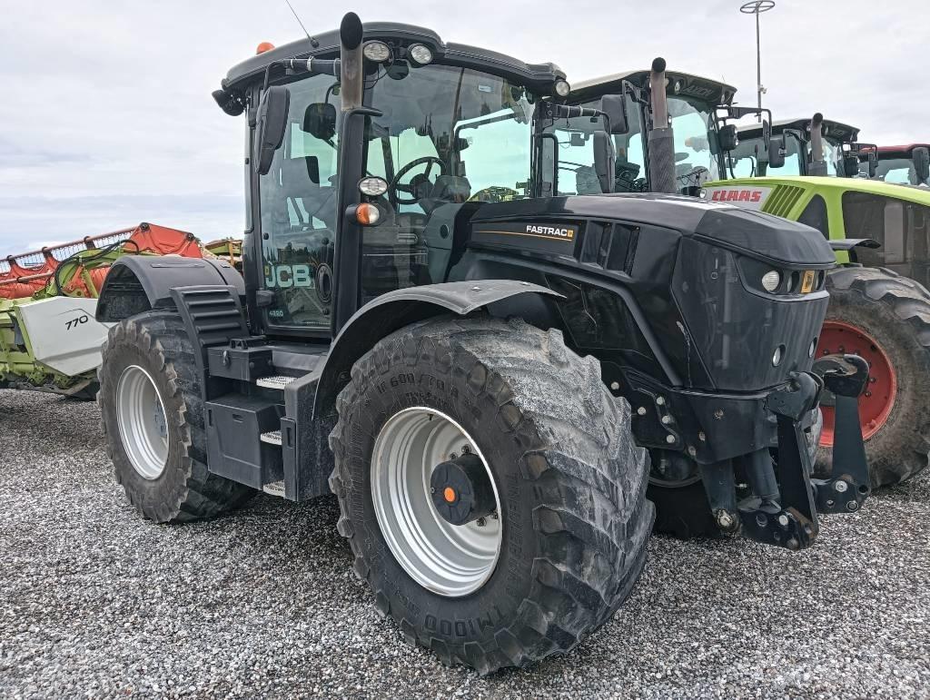 JCB Fastrac 4220 Tractoare