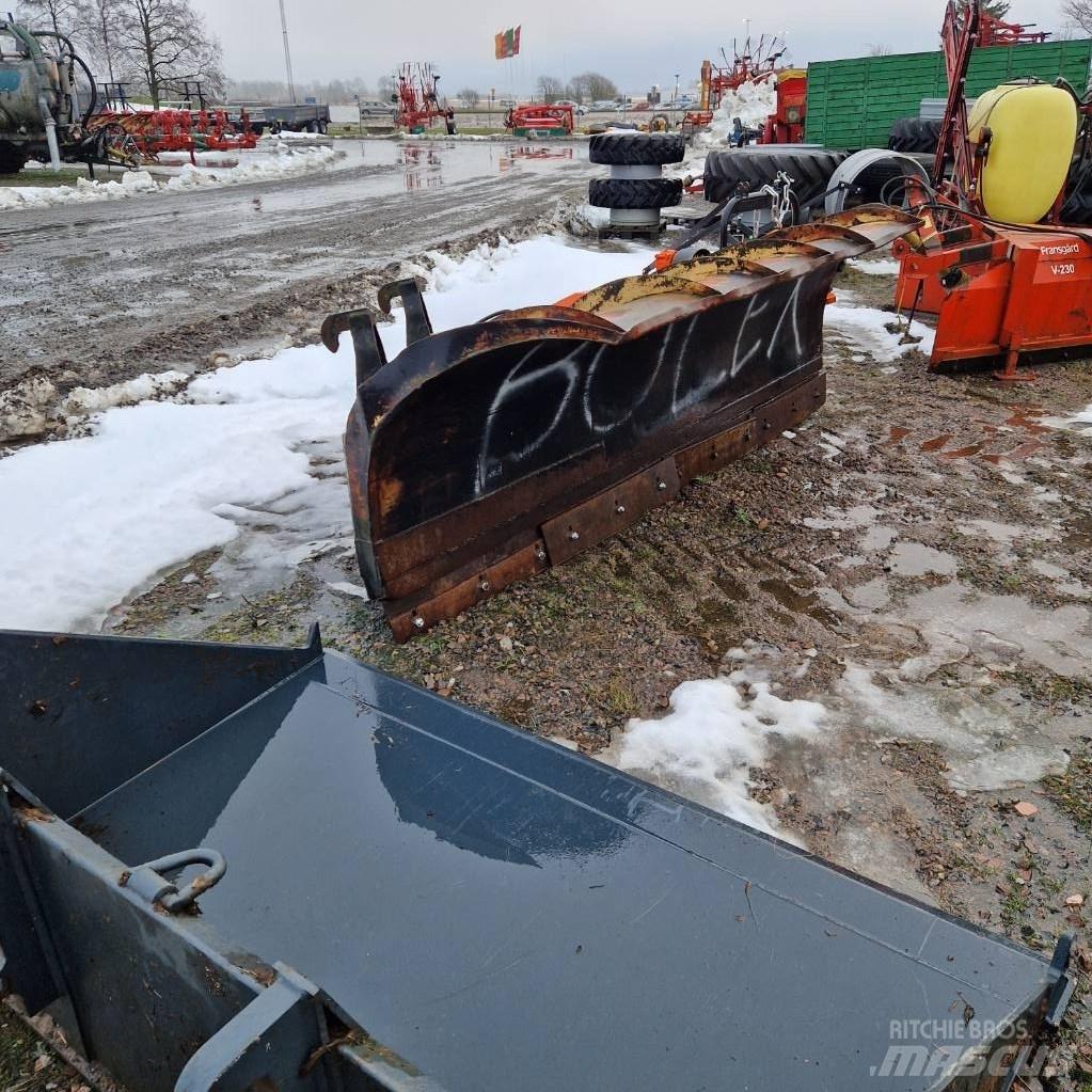  Snöblad 3m Pluguri