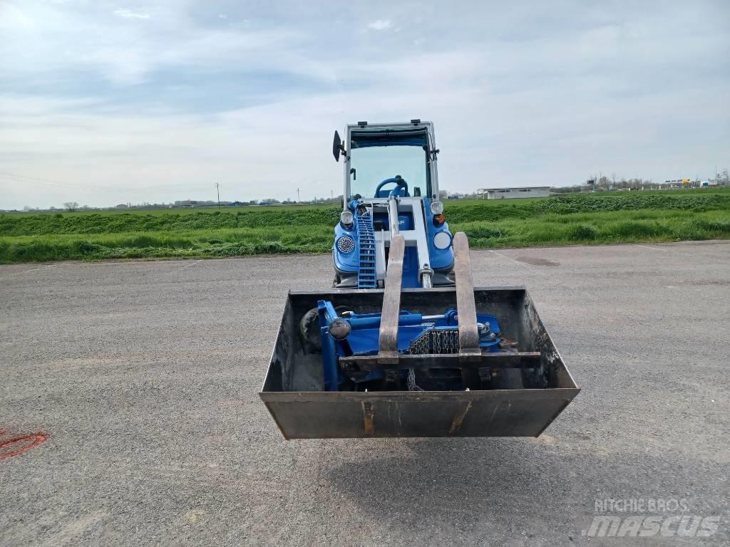 Multione SL840 4WD Mini incarcator