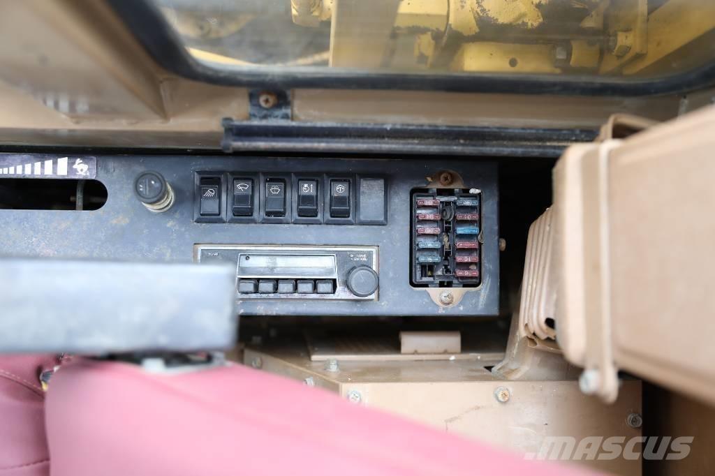 CAT E 70 B Mini excavatoare < 7t