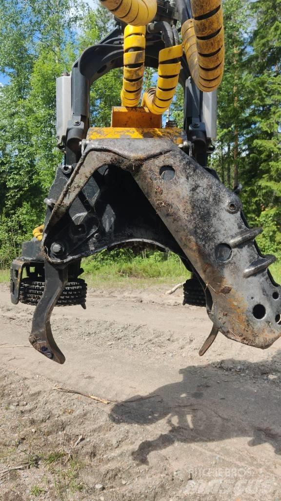 Ponsse SCORPION 8W Combine forestiere