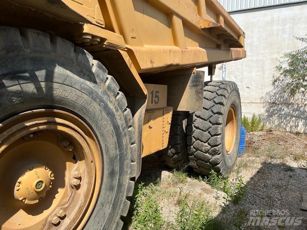 CAT 773 D Camioane cu basculante rigide