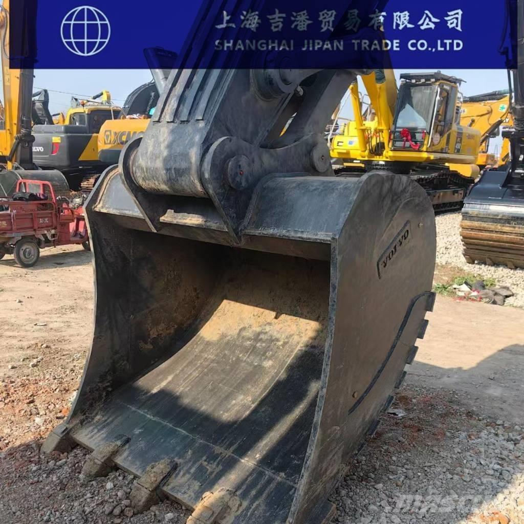 Volvo EC 360 Excavatoare pe șenile
