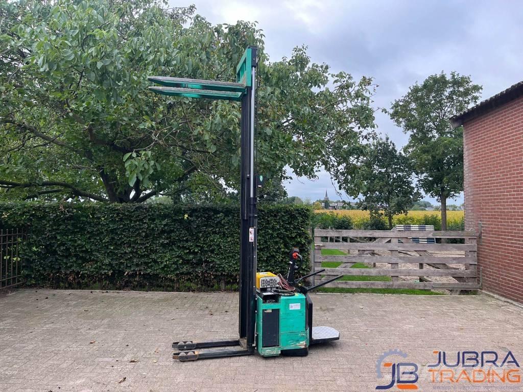 Mitsubishi SB12V Transpaleta cu platforma