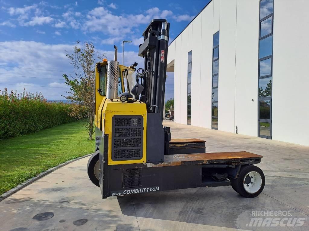 Combilift C 10000 Stivuitoare cu patru brate