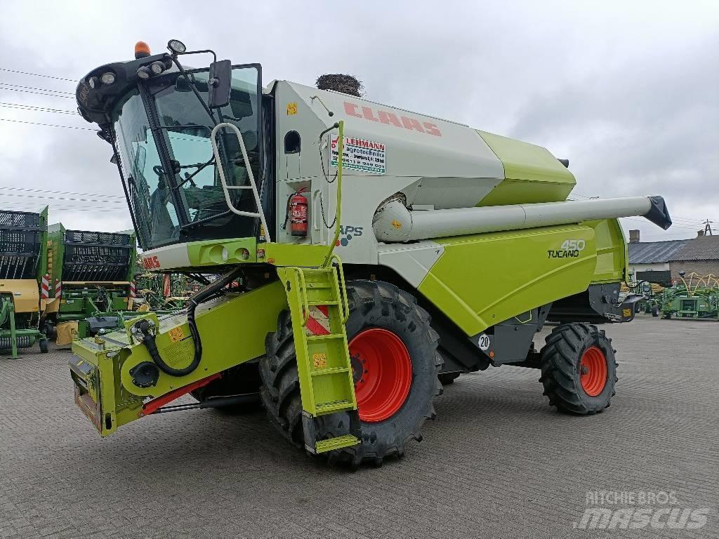 CLAAS Tucano 450 Combine de secerat