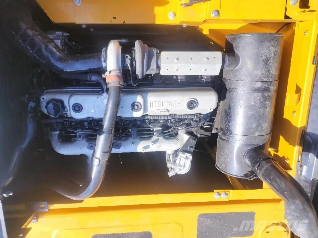 Sany SY215C Excavatoare pe șenile
