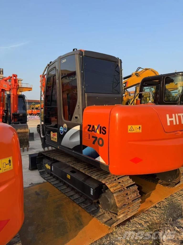 Hitachi Zaxis 70 Excavatoare pe șenile
