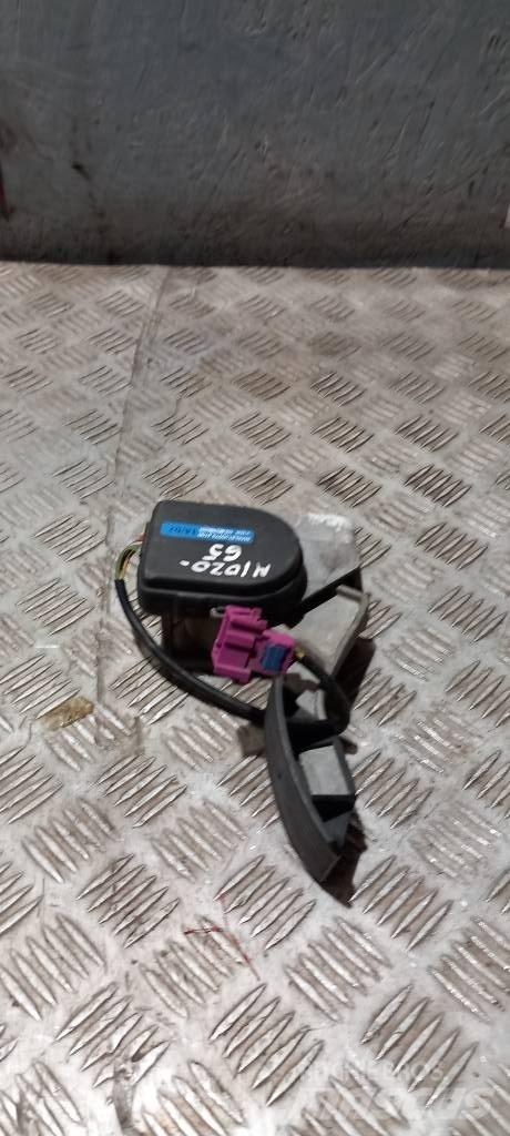 MAN TGA   81259706100 Cabine si interior