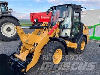 CAT 906 Incarcator pe pneuri