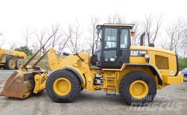 CAT 926M Incarcator pe pneuri