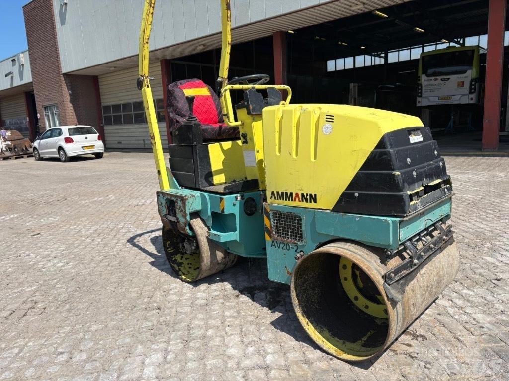 Ammann AV 20-2 Cilindri compactori dubli