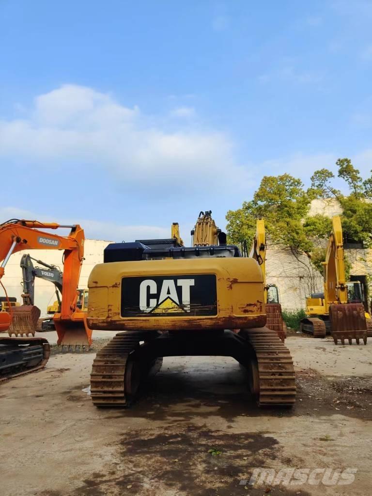 CAT 349 D2 Excavatoare pe șenile
