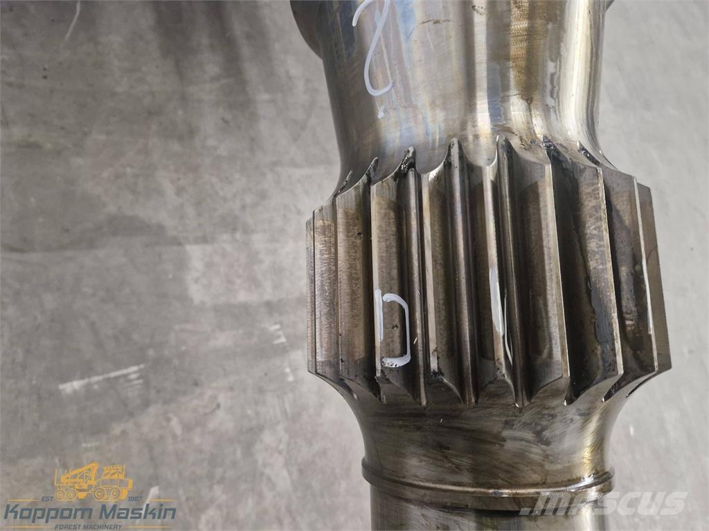 Komatsu 105F Macarale de transport