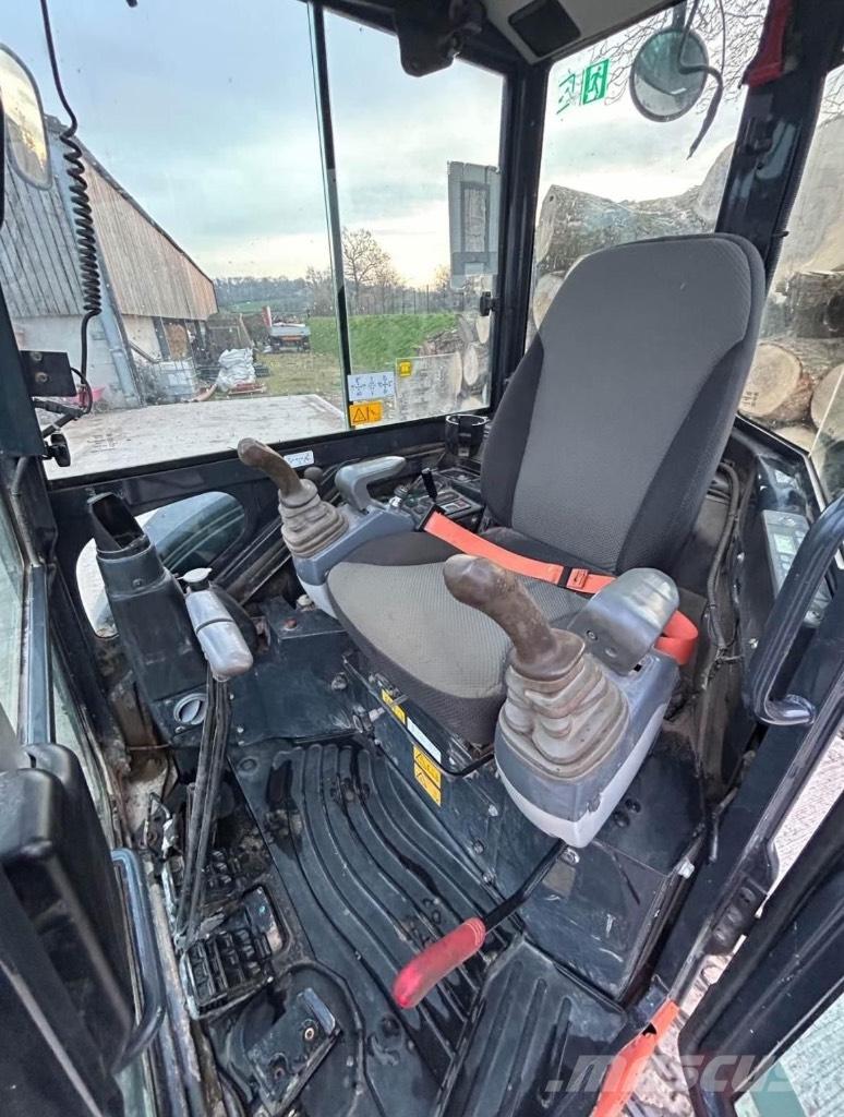 Hitachi ZX 26 U-6 Mini excavatoare < 7t