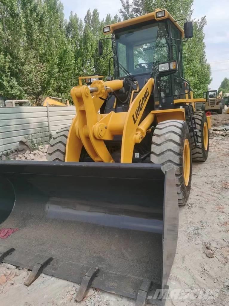 LiuGong 835 H Incarcator pe pneuri