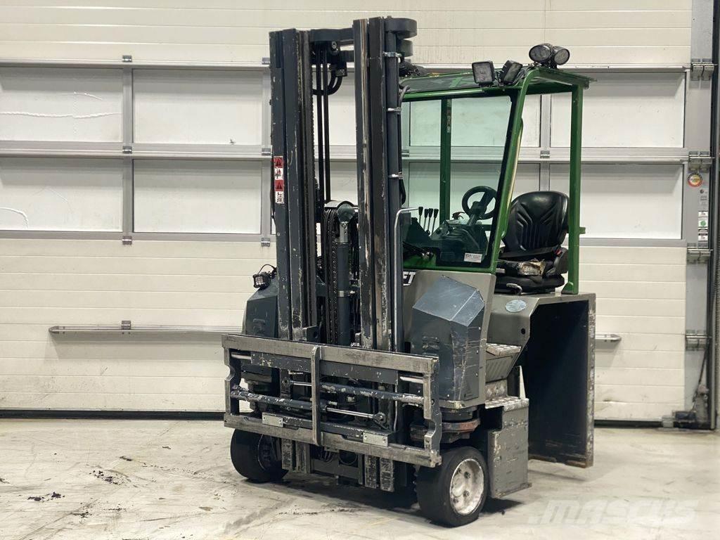 Combilift CBE2500 Încarcator lateral