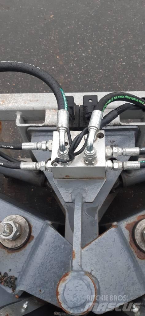 Siringe T1700 Lame pentru dezapezire si pluguri