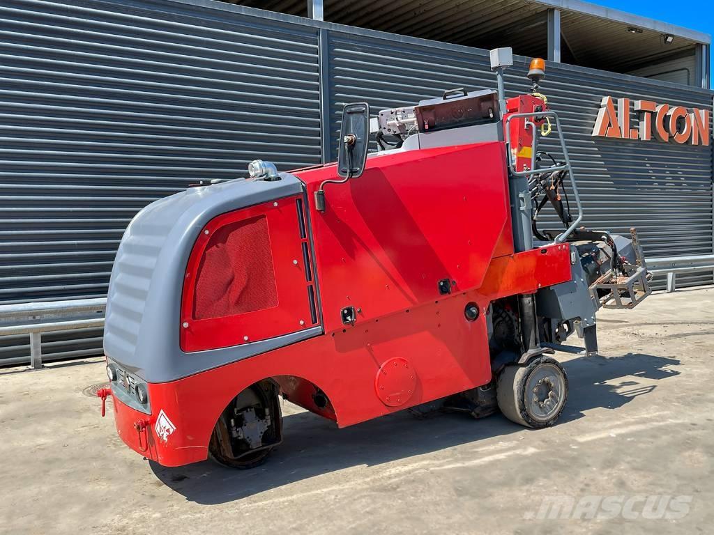 Wirtgen W 50 DC Utilaje asfalt cu freze reci