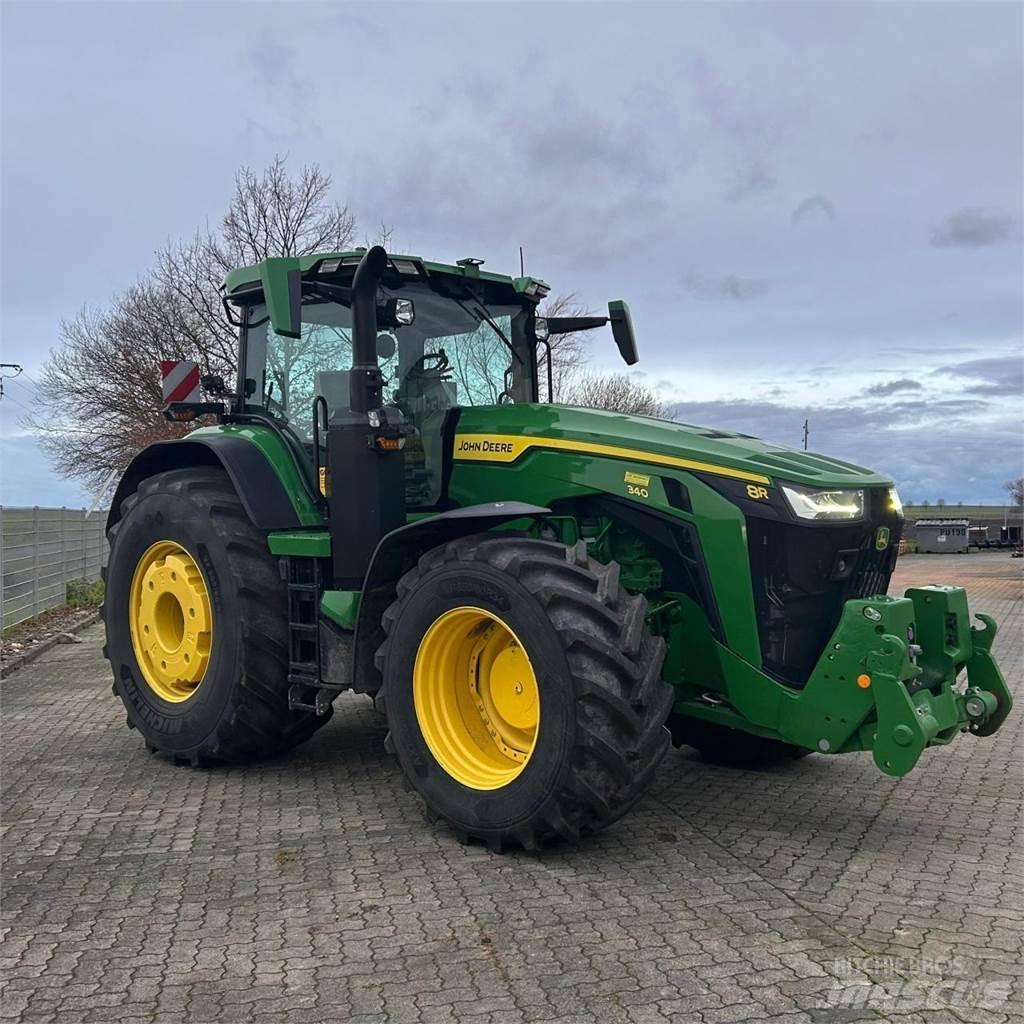 John Deere 8R340 Tractoare
