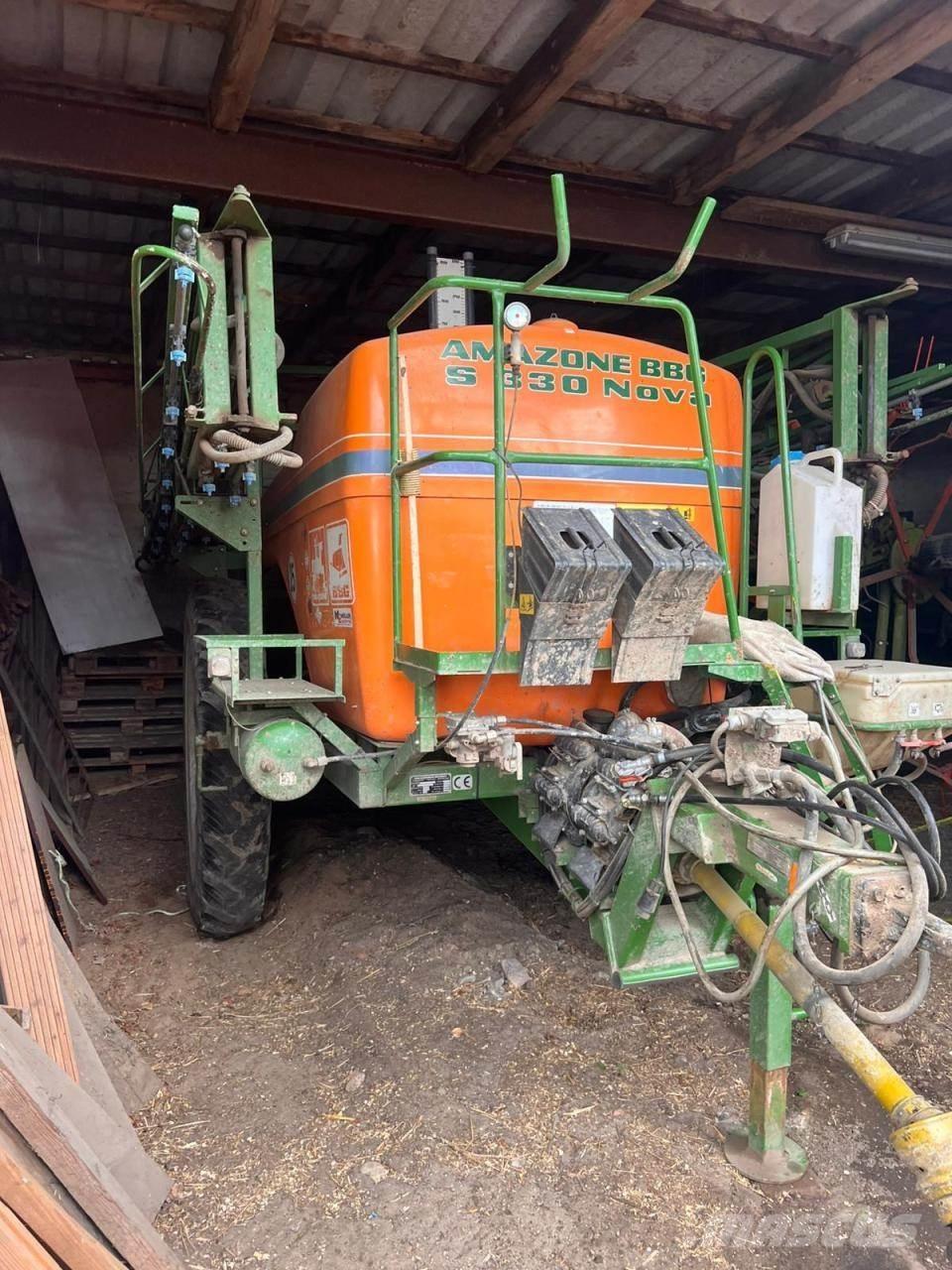 Amazone S330 Nova Tractoare agricole sprayers