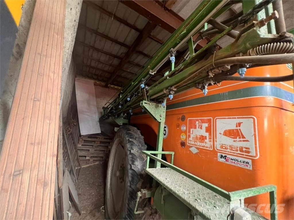 Amazone S330 Nova Tractoare agricole sprayers