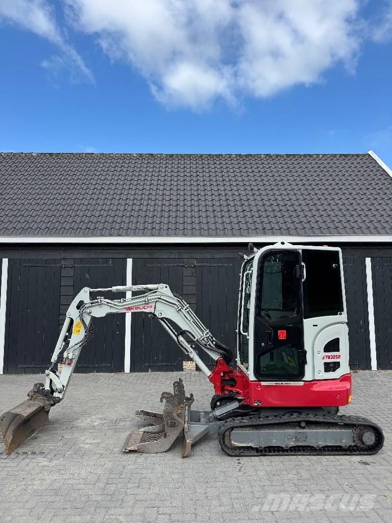 Takeuchi TB 325 R Mini excavatoare < 7t
