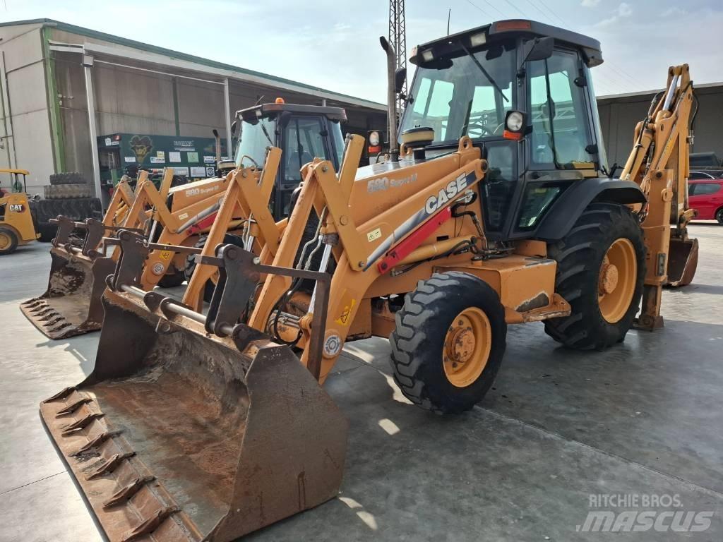 CASE 580 SM Buldoexcavatoare