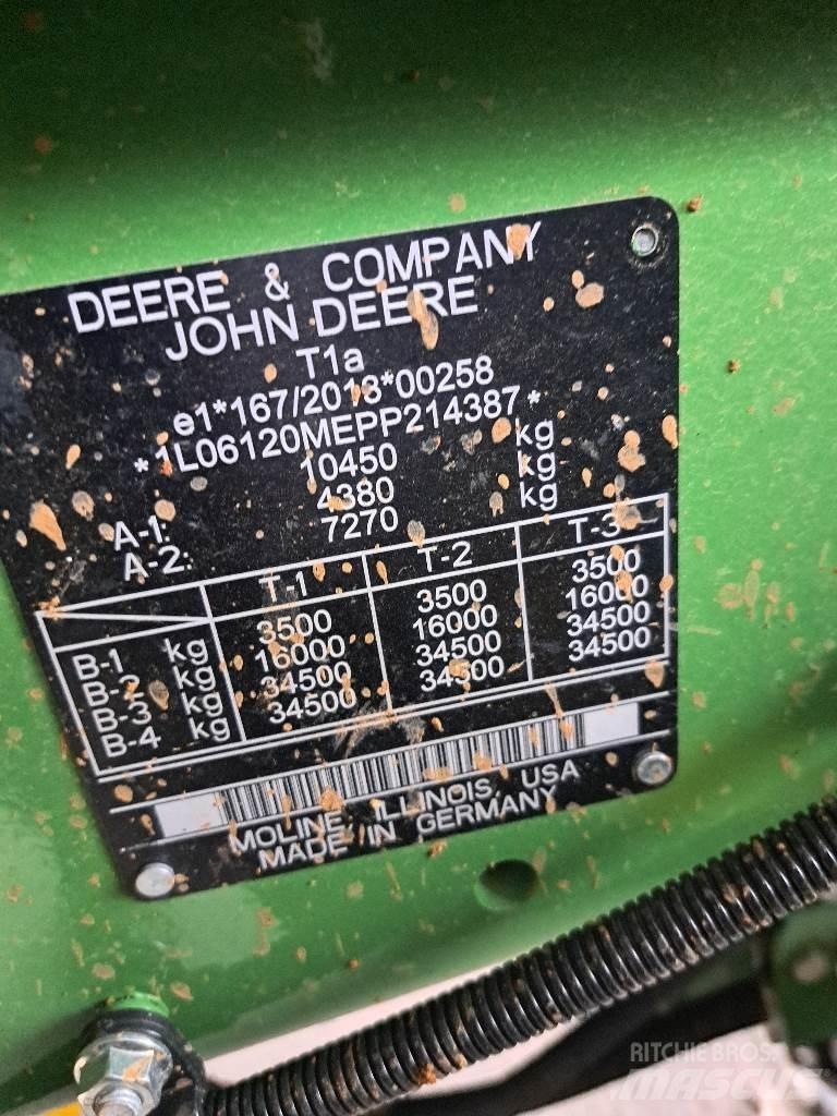 John Deere 6120 M Tractoare