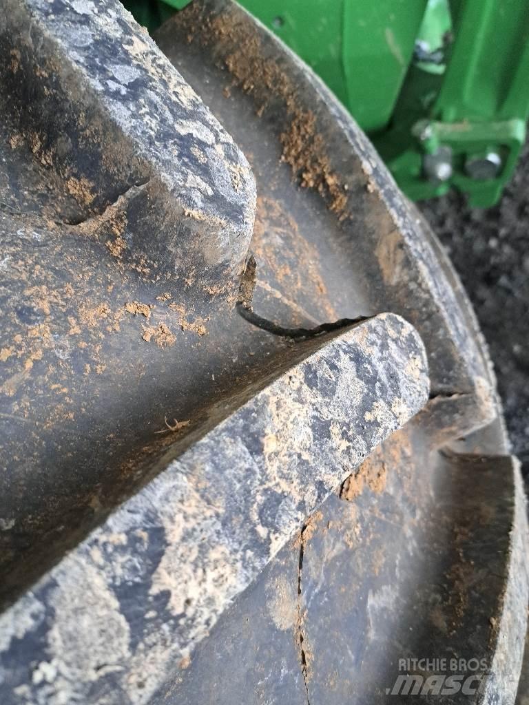 John Deere 6120 M Tractoare