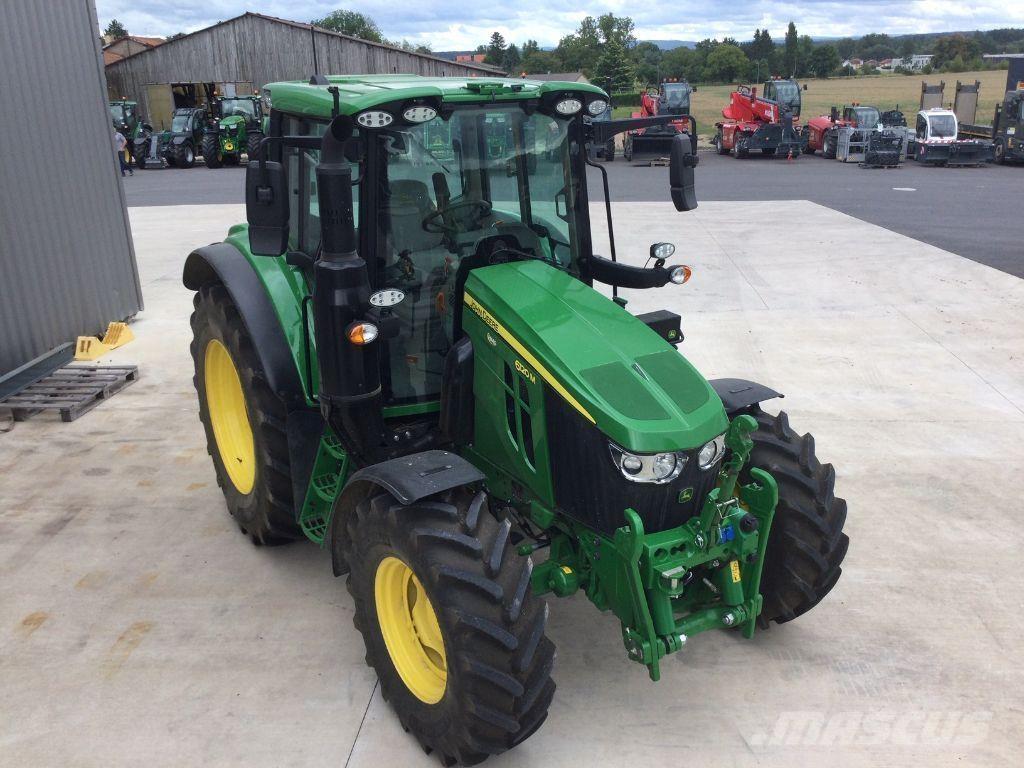 John Deere 6120 M Tractoare