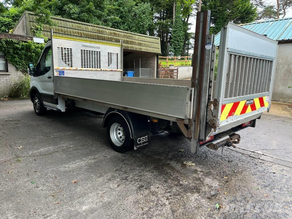 Ford Transit 350 XL Vehicule de recuperare