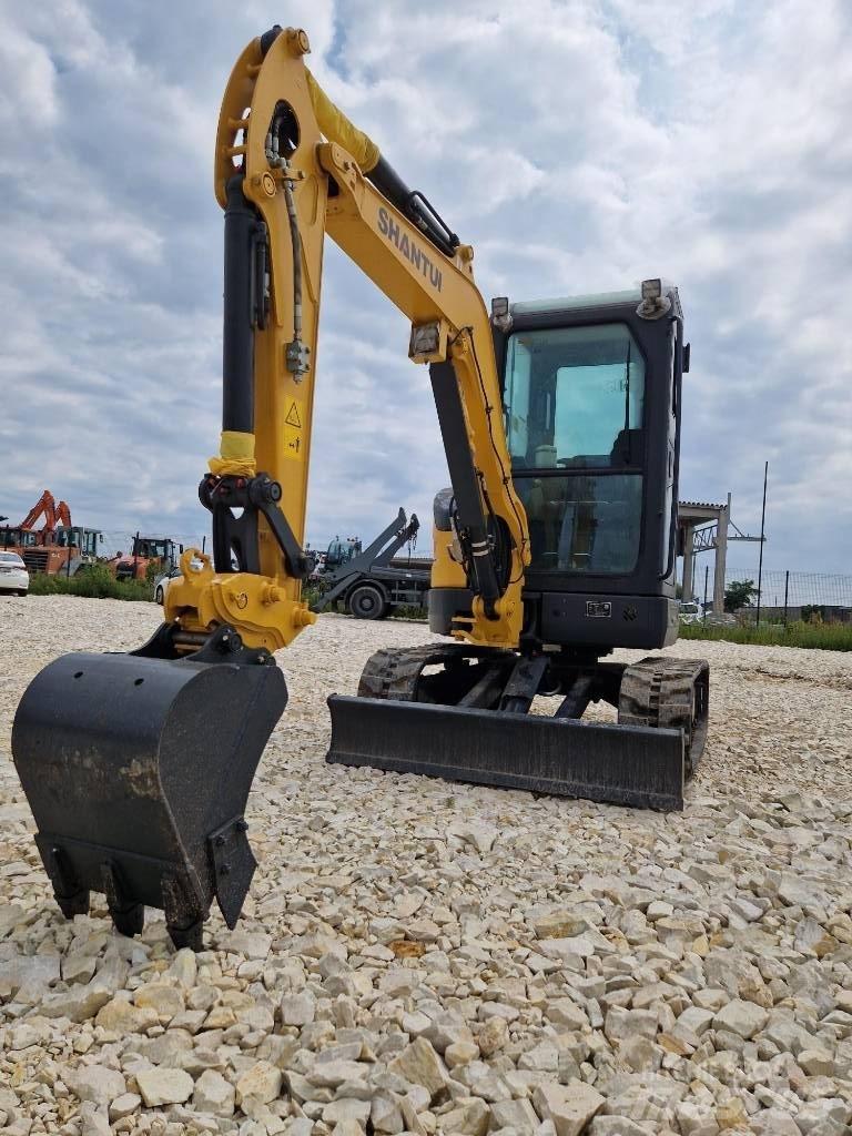 Shantui SE28SR Excavatoare cu roti