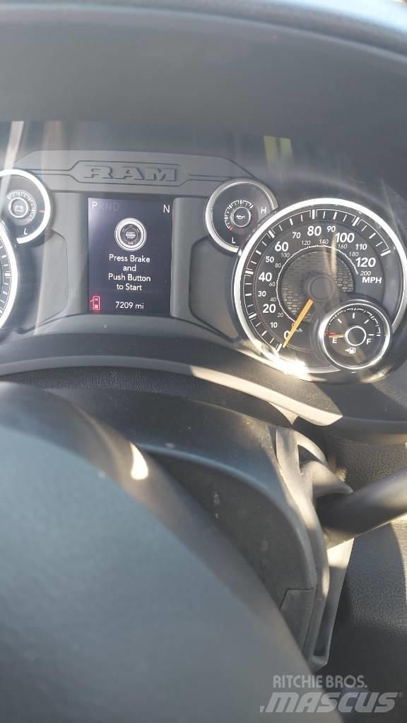 RAM 5500 Camioane platforma/prelata