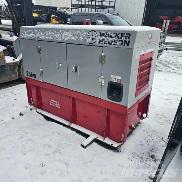 Wacker Neuson G25 Generatoare Diesel
