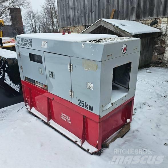 Wacker Neuson G25 Generatoare Diesel