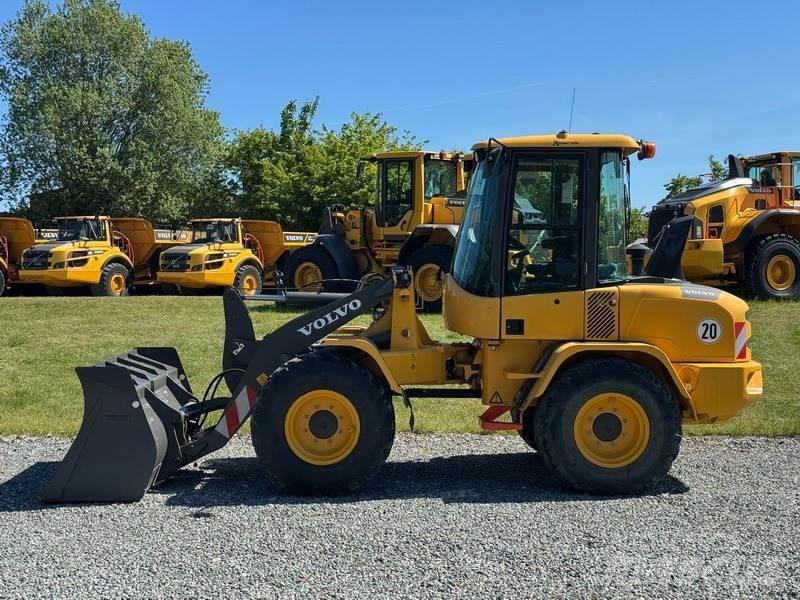 Volvo L 35 G Incarcator pe pneuri
