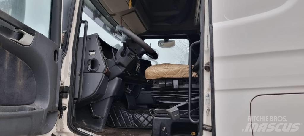 Scania R420 Autotractoare