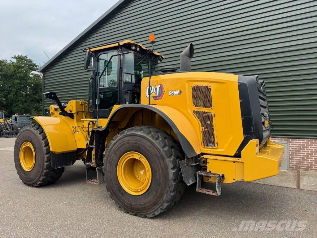 CAT 966 M Incarcator pe pneuri